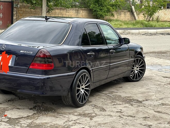 Mercedes C 240 1998, 260,000 km - 2.4 l - Beyləqan