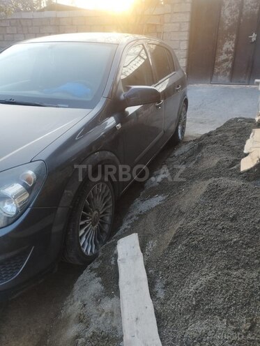 Opel Astra 2009, 220,000 km - 1.4 l - Bərdə