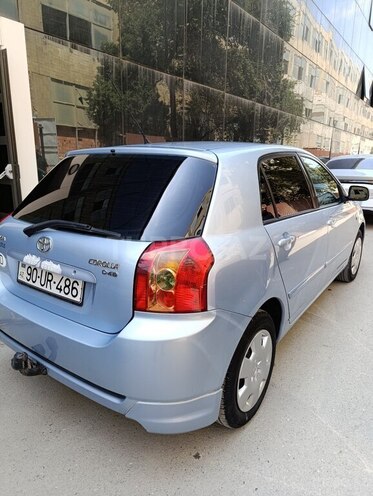 Toyota Corolla 2005, 325,000 km - 1.4 l - Bakı