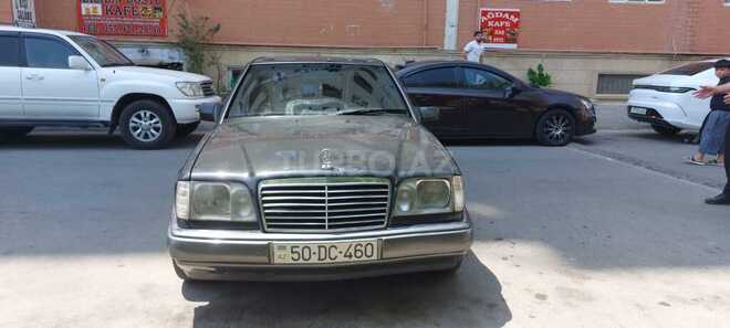Mercedes E 200 1995, 442,979 km - 2.0 l - Bakı