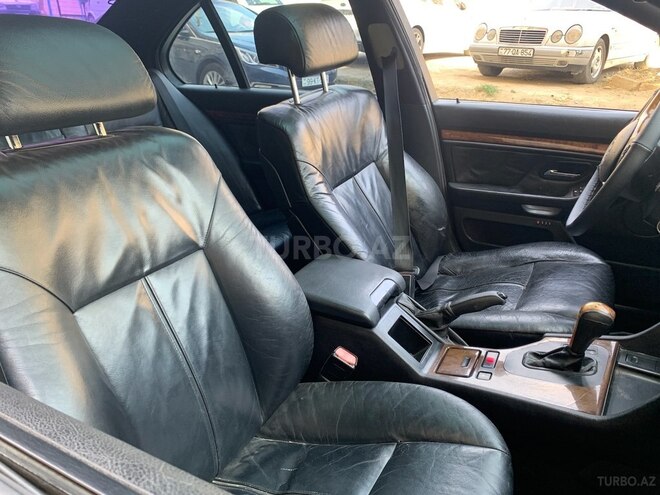 BMW 535 2000, 415,000 km - 3.5 л - Bakı