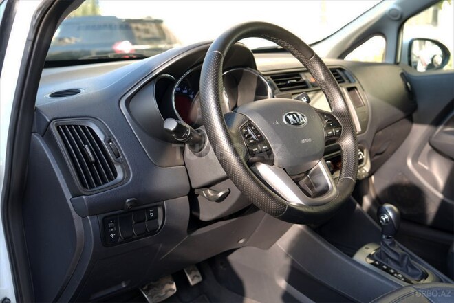 Kia Rio 2013, 105,000 km - 1.4 l - Bakı