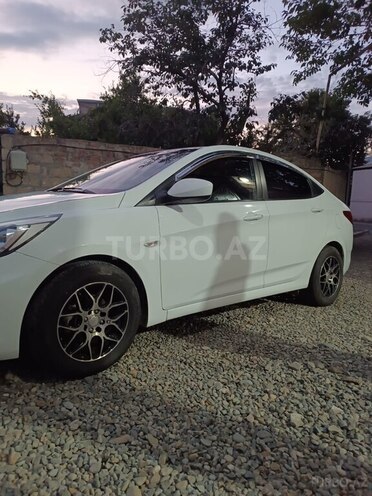 Hyundai Accent 2015, 170,342 km - 1.6 l - Gəncə