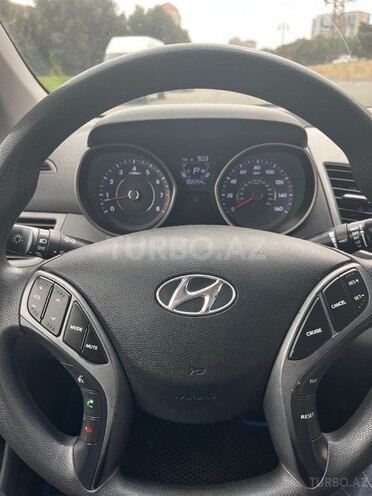 Hyundai Elantra 2015, 106,000 km - 1.8 l - Bakı
