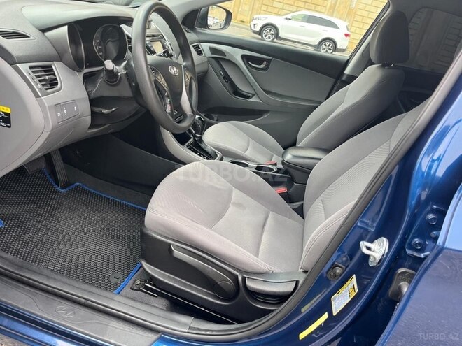 Hyundai Elantra 2015, 106,000 km - 1.8 l - Bakı