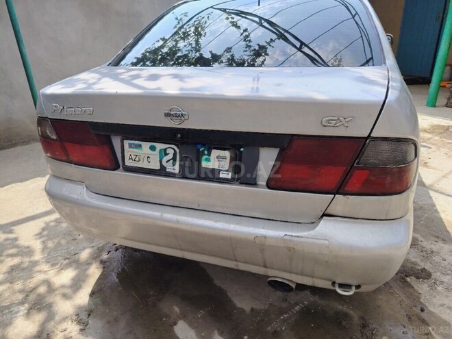 Nissan Primera 1998, 330,050 km - 2.0 l - Qusar