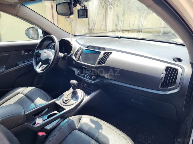 Kia Sportage 2012, 210,000 km - 2.0 l - Bakı