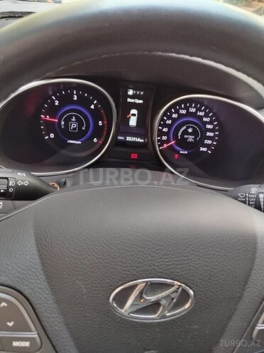 Hyundai Grand Santa Fe 2015, 231,194 km - 2.2 л - Yevlax