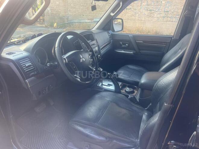 Mitsubishi Pajero 2013, 172,260 km - 3.8 l - Bakı