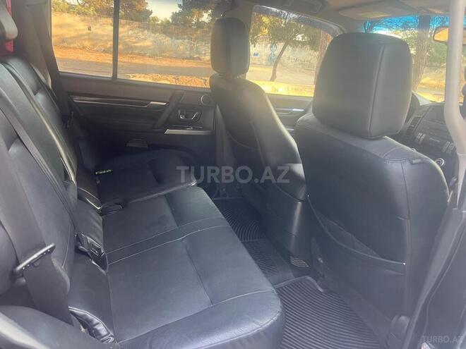 Mitsubishi Pajero 2013, 172,260 km - 3.8 l - Bakı