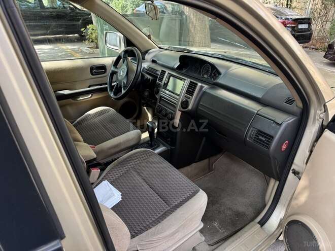 Nissan X-Trail 2005, 289,000 km - 2.5 l - Bakı