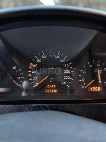 Mercedes C 220 1995, 280,380 km - 2.2 l - Beyləqan