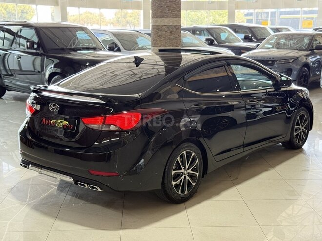 Hyundai Elantra 2015, 90,000 km - 1.8 л - Bakı
