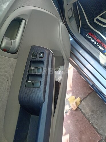 Honda Insight 2010, 881,000 km - 1.3 l - Bakı