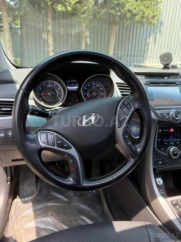 Hyundai Elantra 2015, 140,000 km - 1.8 l - Bakı