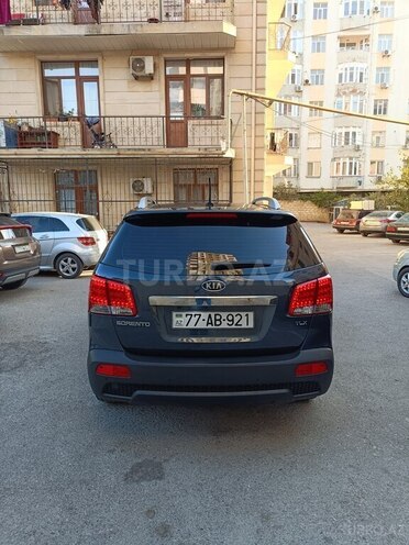 Kia Sorento 2010, 130,000 km - 2.0 л - Bakı