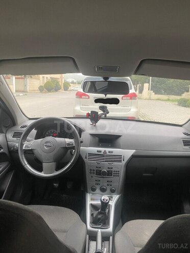 Opel Astra 2010, 208,000 km - 1.4 l - Ağsu