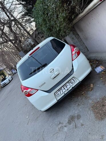 Nissan Tiida 2013, 80,000 km - 1.5 л - Bakı