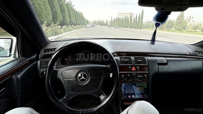 Mercedes E 300 d 1996, 325,000 km - 3.0 л - Gəncə