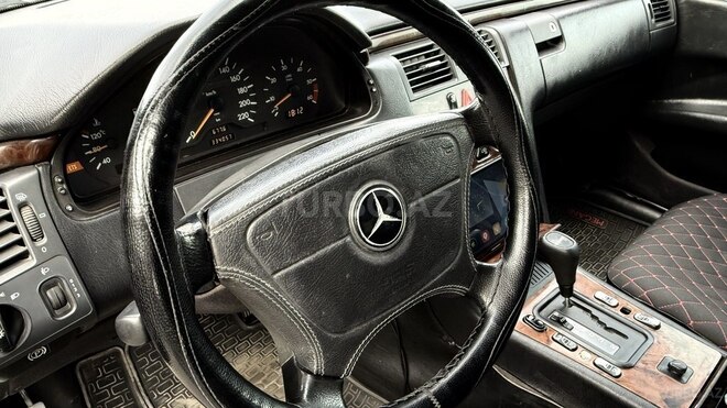 Mercedes E 300 d 1996, 325,000 km - 3.0 л - Gəncə