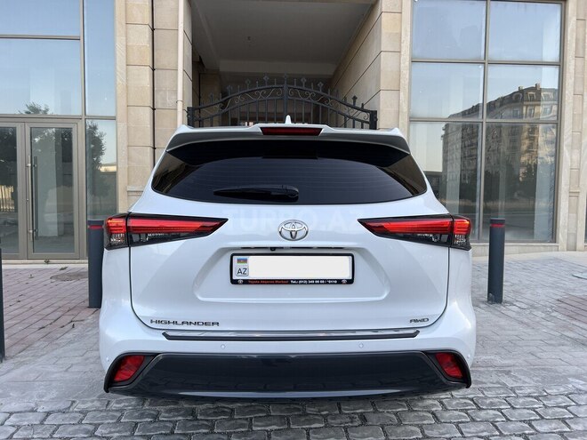 Toyota Highlander 2024, 23,000 km - 2.5 л - Bakı