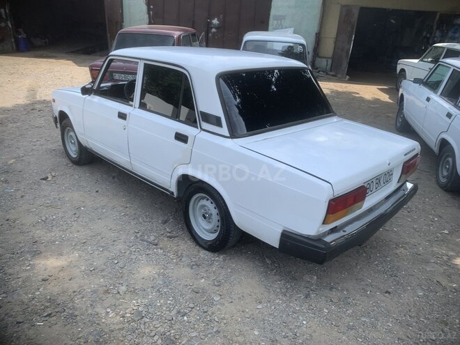 LADA (VAZ) 2107 2008, 39,800 km - 1.6 l - Qazax
