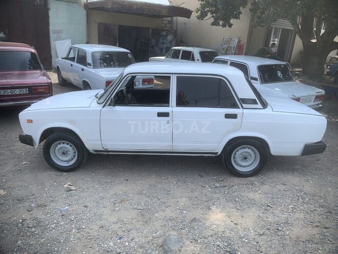 LADA (VAZ) 2107 2008, 39,800 km - 1.6 l - Qazax
