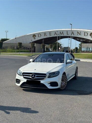Mercedes E 220 d 2017, 128,800 km - 2.0 l - Bakı