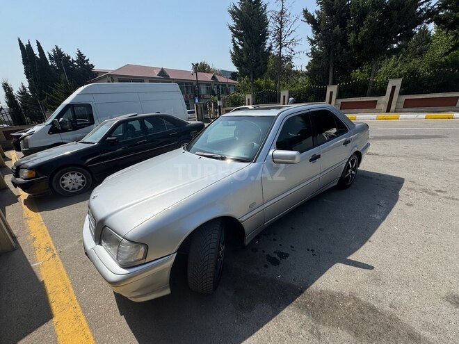 Mercedes C 200 1999, 333,000 km - 2.0 l - Bakı