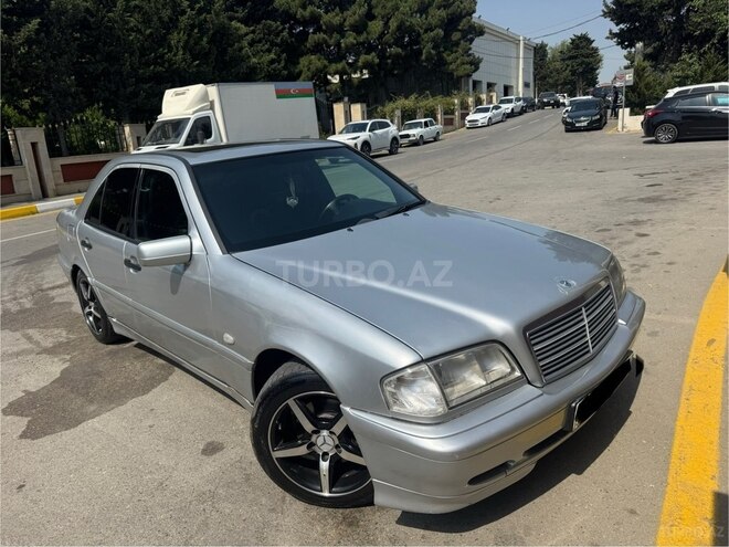 Mercedes C 200 1999, 333,000 km - 2.0 l - Bakı