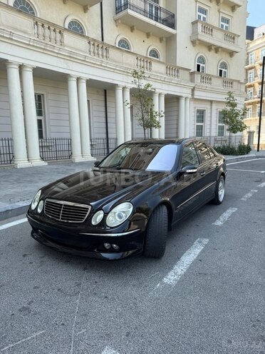 Mercedes E 320 2002, 284,000 km - 3.2 l - Bakı