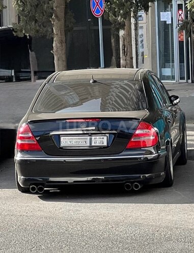 Mercedes E 320 2002, 284,000 km - 3.2 l - Bakı