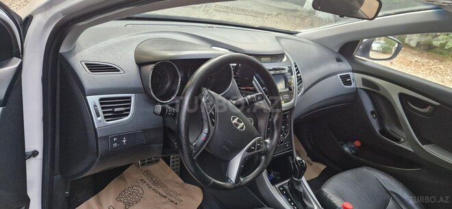 Hyundai Elantra 2013, 202,000 km - 1.8 л - Bakı
