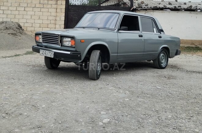 LADA (VAZ) 2107 2010, 43,321 km - 1.6 l - Quba