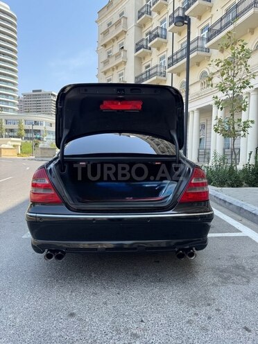 Mercedes E 320 2002, 284,000 km - 3.2 l - Bakı