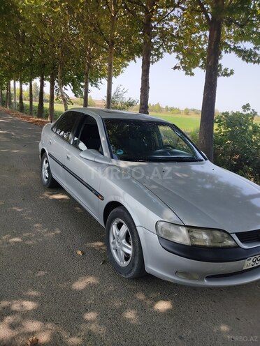 Opel Vectra 1996, 325,000 km - 2.0 l - Masallı