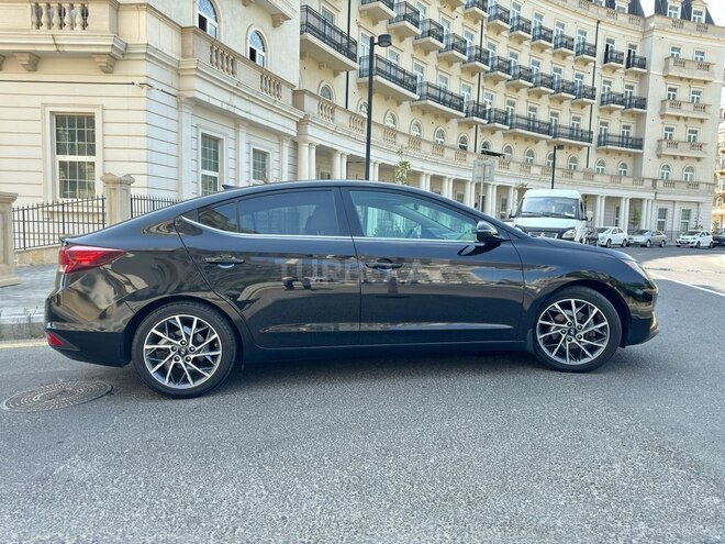 Hyundai Elantra 2020, 105,412 km - 2.0 l - Bakı