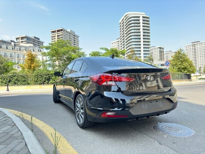 Hyundai Elantra 2020, 105,412 km - 2.0 l - Bakı