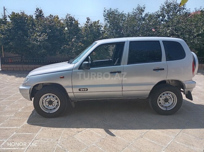 Chevrolet Niva 2008, 179,500 km - 1.7 л - Qobustan