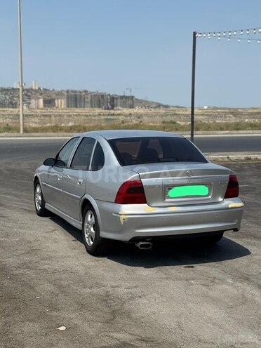 Opel Vectra 1999, 228,000 km - 2.0 l - Bakı