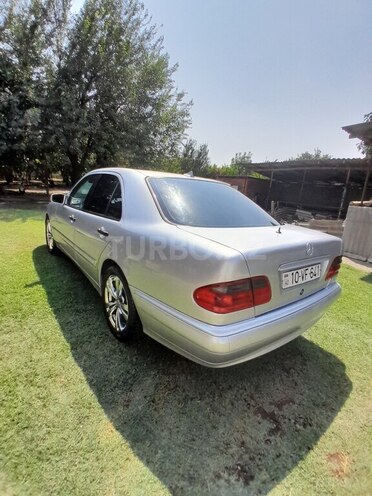 Mercedes E 300 1996, 478,000 km - 3.0 l - Mingəçevir
