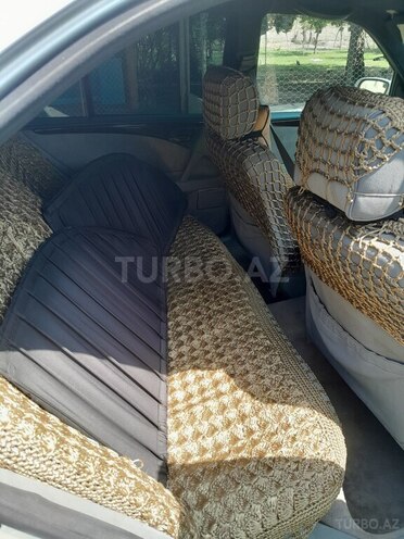 Mercedes E 300 1996, 478,000 km - 3.0 l - Mingəçevir