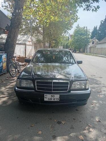 Mercedes C 220 1994, 307,059 km - 2.2 л - Tovuz