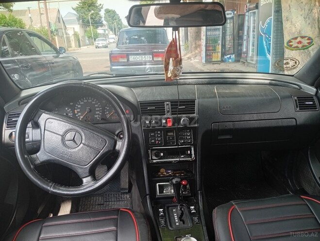 Mercedes C 220 1994, 307,059 km - 2.2 л - Tovuz