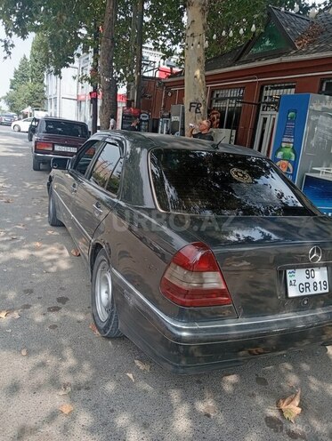 Mercedes C 220 1994, 307,059 km - 2.2 л - Tovuz