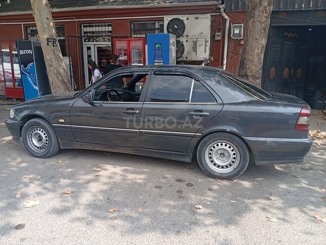 Mercedes C 220 1994, 307,059 km - 2.2 л - Tovuz
