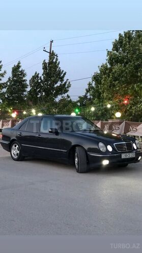Mercedes E 220 2000, 448,100 km - 2.2 л - Bakı