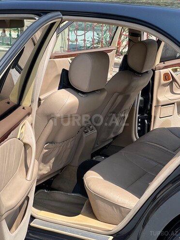 Mercedes E 220 2000, 448,100 km - 2.2 л - Bakı