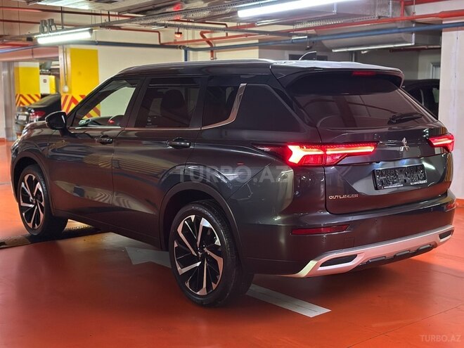 Mitsubishi Outlander 2025, 4,747 km - 2.5 l - Bakı