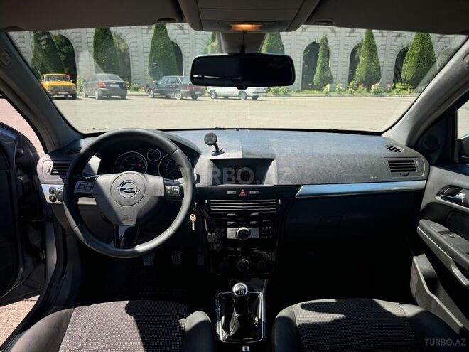 Opel Astra 2008, 252,000 km - 1.3 l - Gəncə
